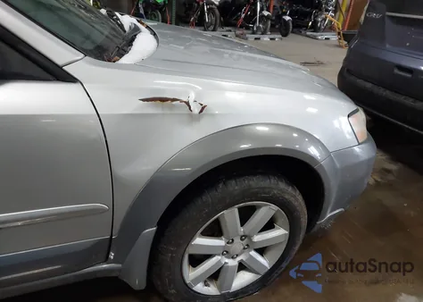 2007 Subaru Outback 2.5I z USA, uszkodzony, nr VIN 4S4BP61C377334066